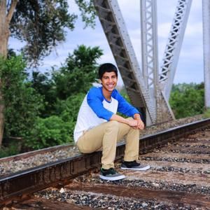 Meet your Posher, Brandon